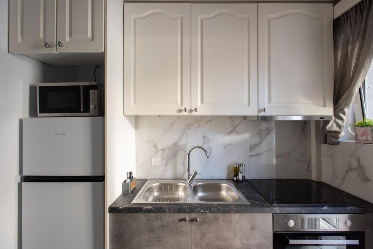 Blue Ark Wanderlust Apartment Athens