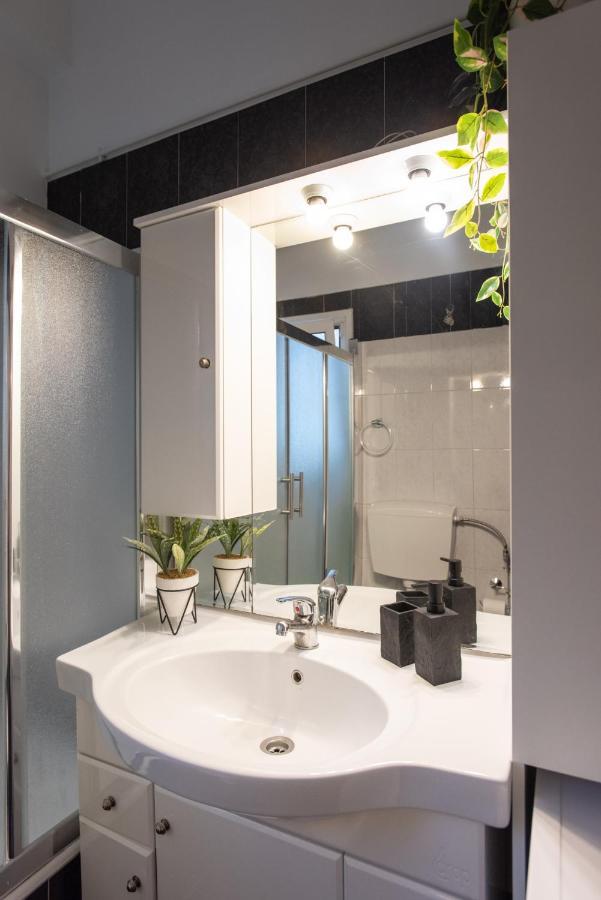 Apartment Blue Ark Wanderlust Athens